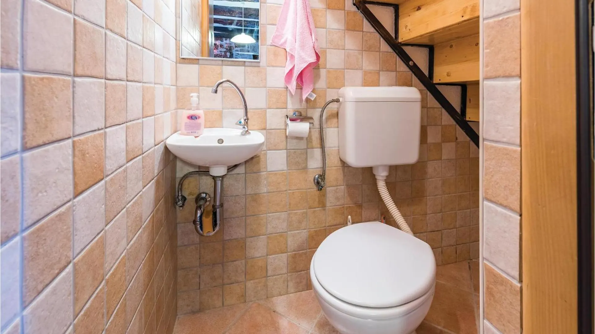 Amazing Home In Visnjan With Wifi Semesterbostad